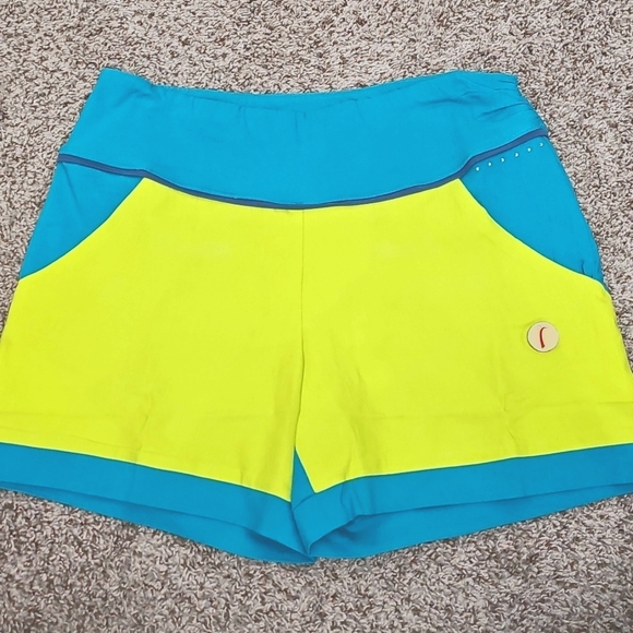 Swingdish Women's Teal And Lime Golf Shorts With Crystals NWT SZ Large - Picture 1 of 6